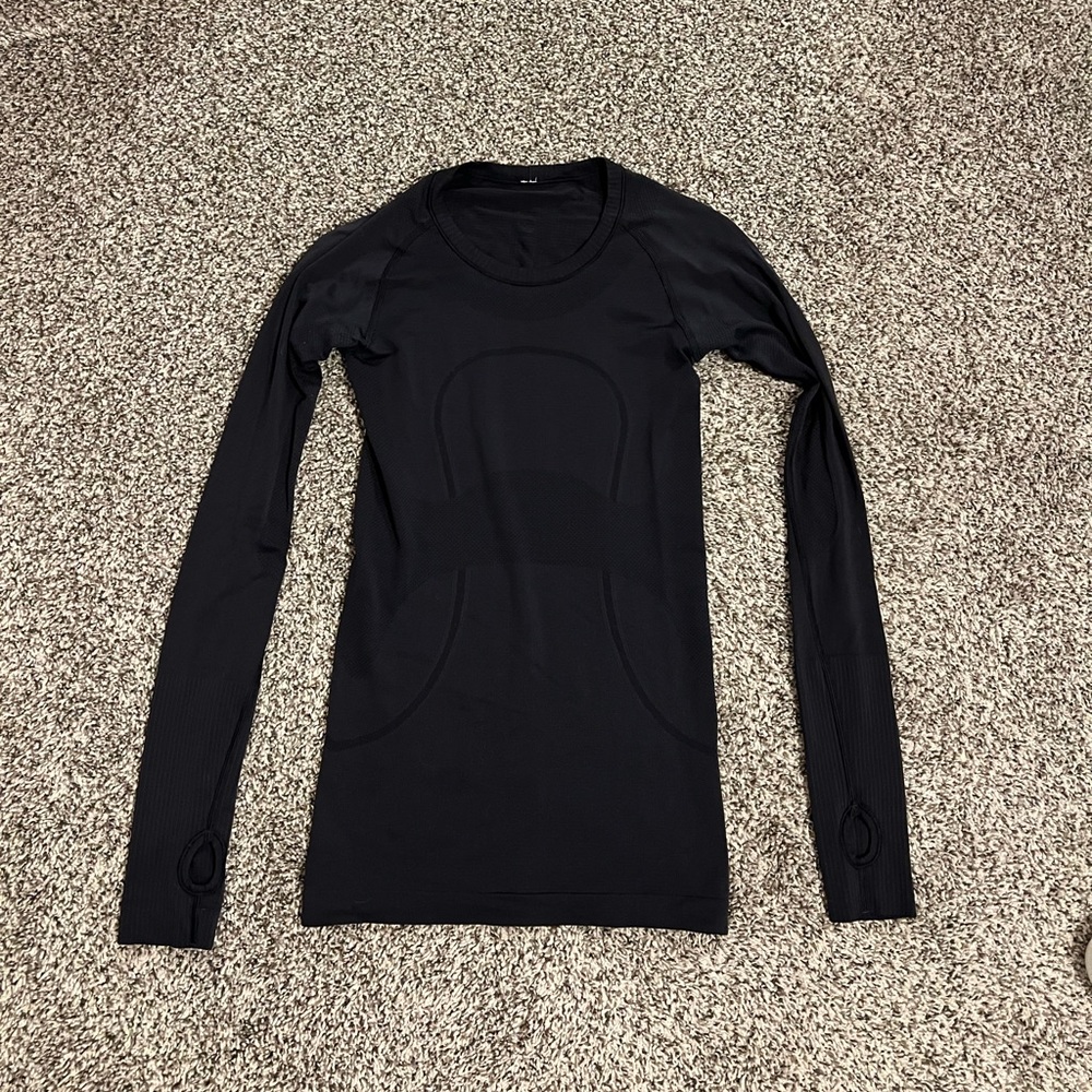 Lululemon swiftly tech